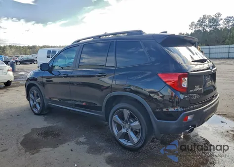 2019 Honda Passport Touring z USA, uszkodzony, nr VIN 5FNYF7H92KB000910